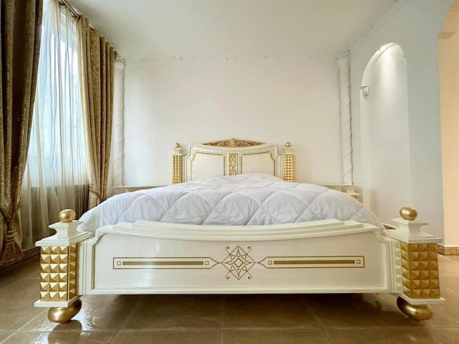 Apartment Luxurious In The Center Of Brüssel